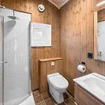 4 Bedroom Cozy In *